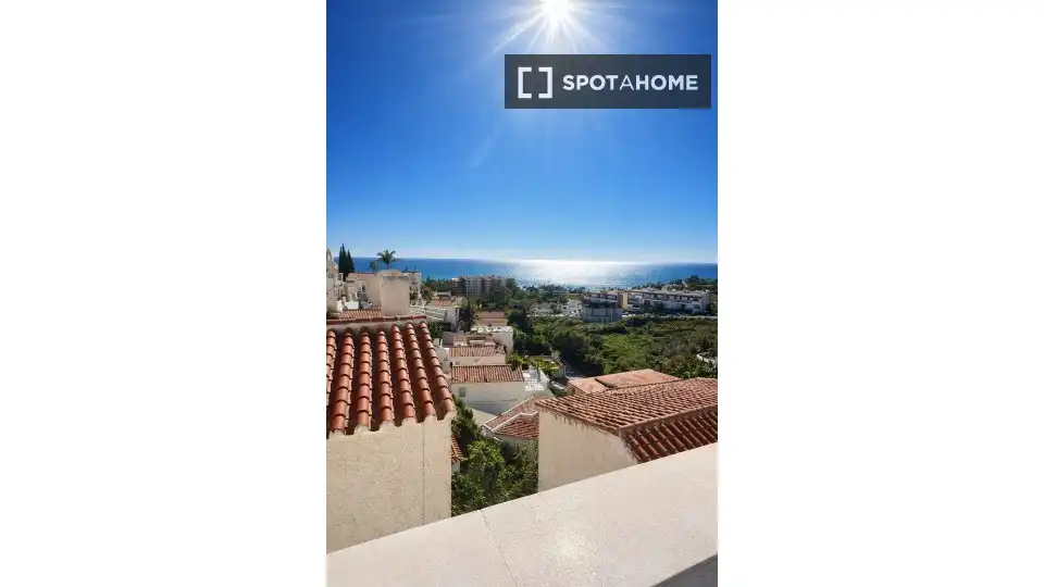 Habitación 104 m², Vélez-Málaga