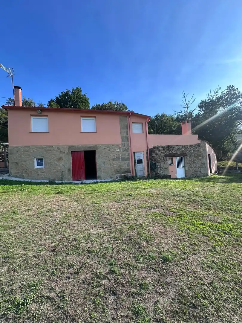 Piso de 95 m² en Parada de Sil