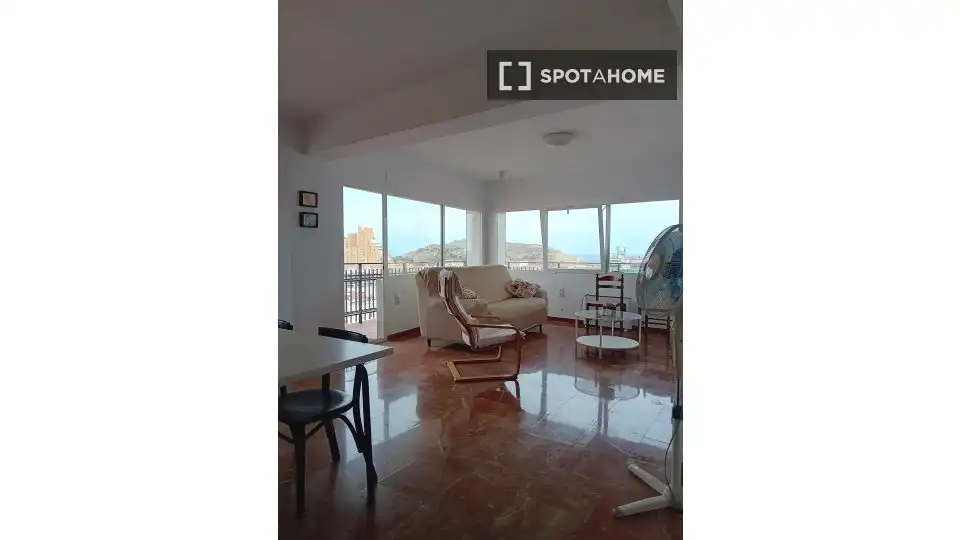 Habitación 161 m², Alicante