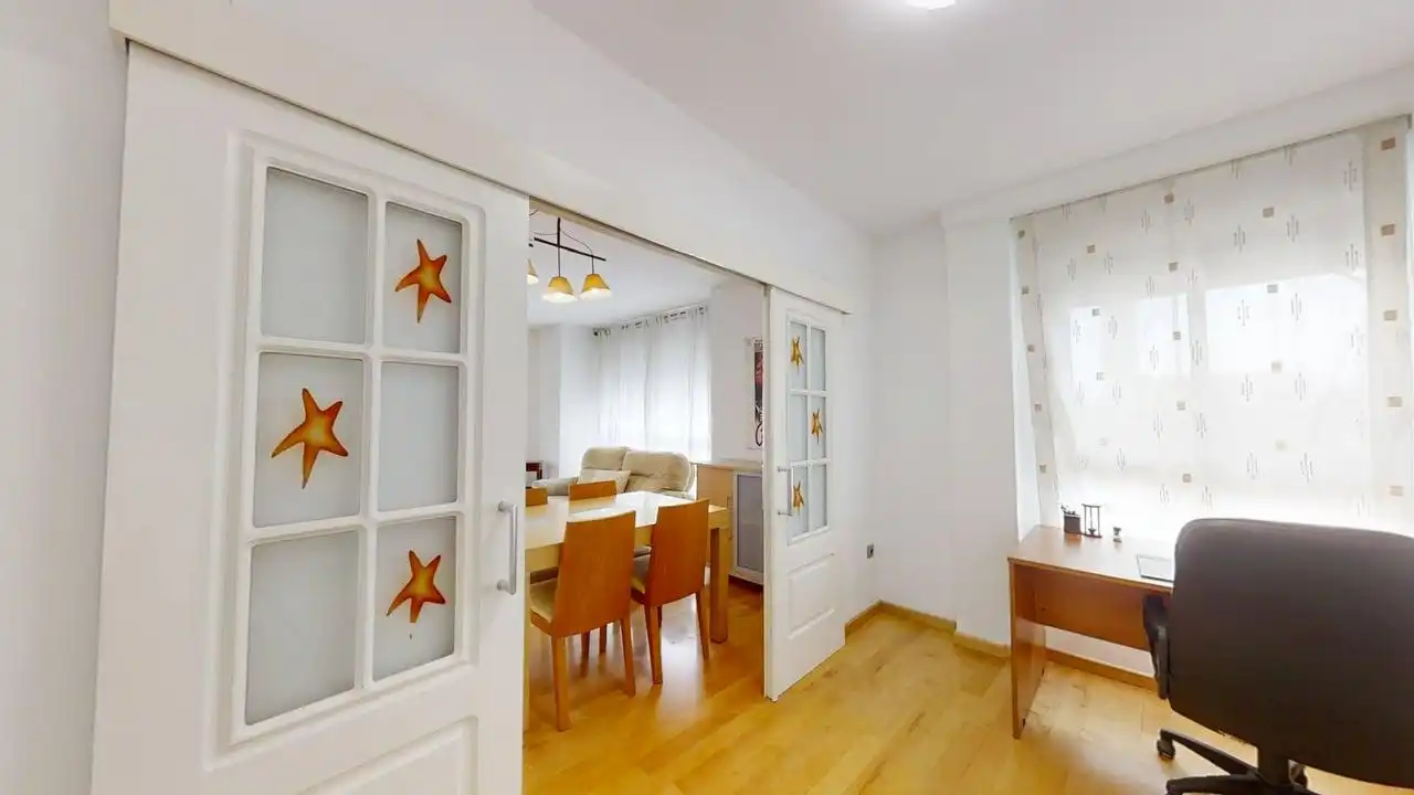 Piso de 115 m² en Benetússer