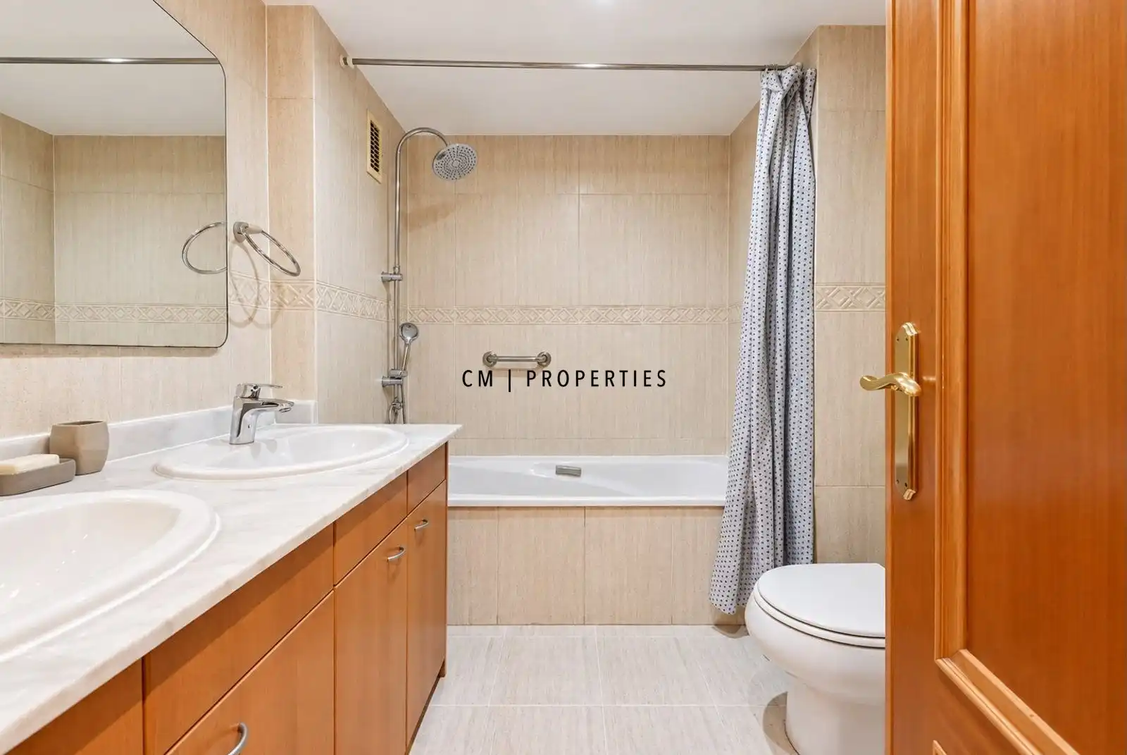 Pis de 128 m² a València