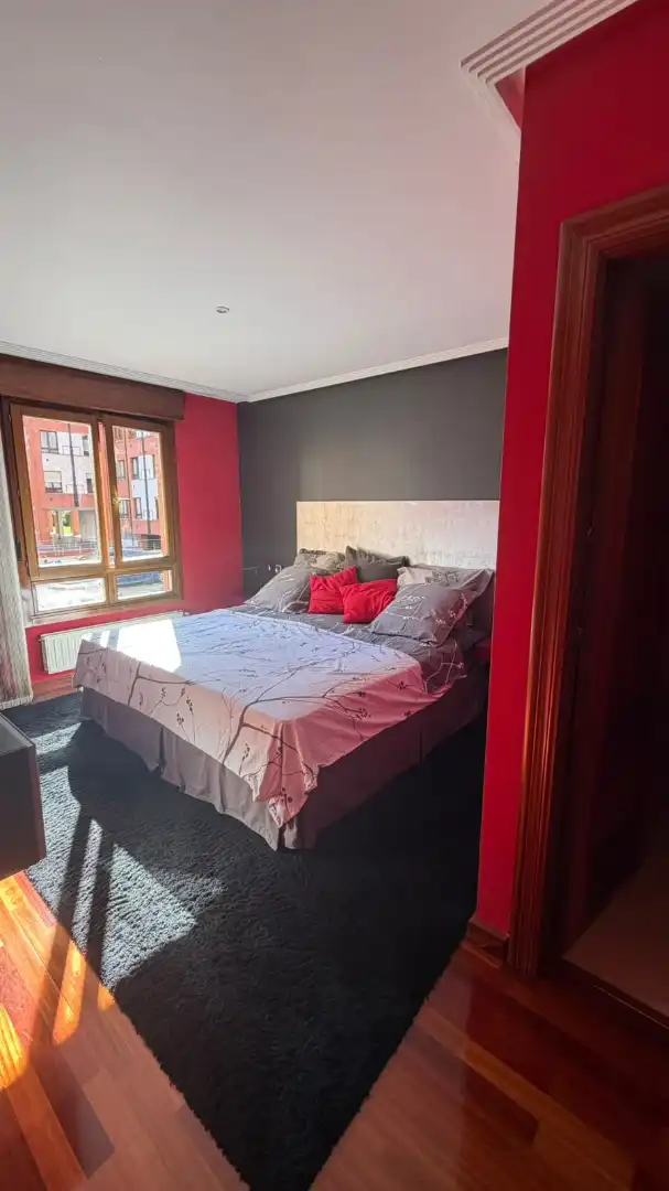 Pis de 79 m² a Oviedo