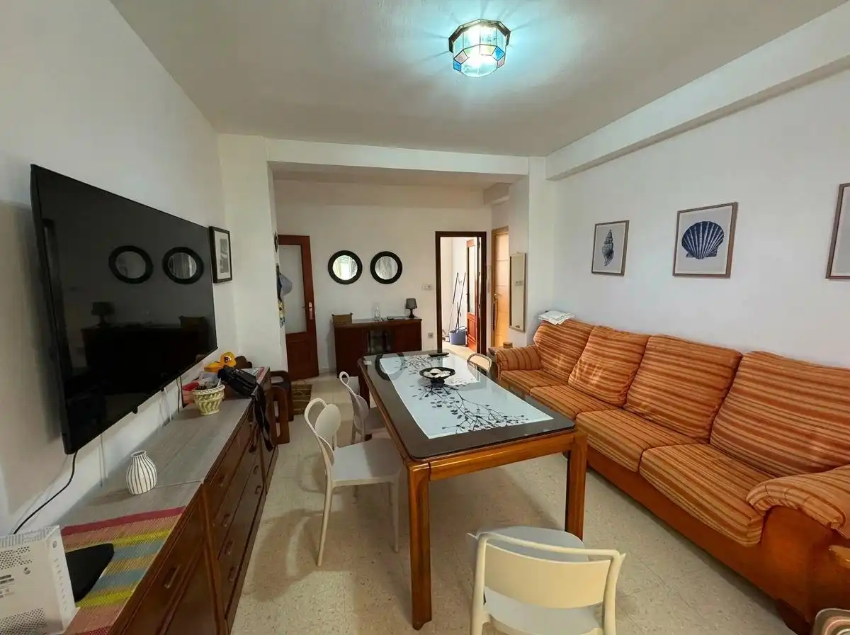 Piso de 84 m² en Cádiz
