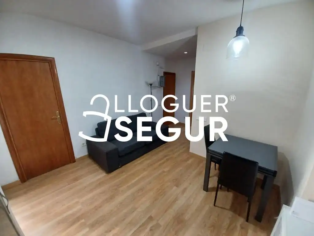 Pis de 65 m² a Badalona