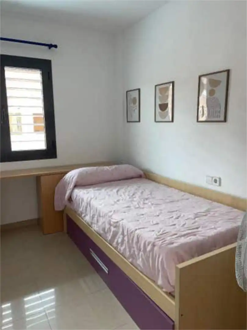 Piso de 74 m² en Roquetas de Mar