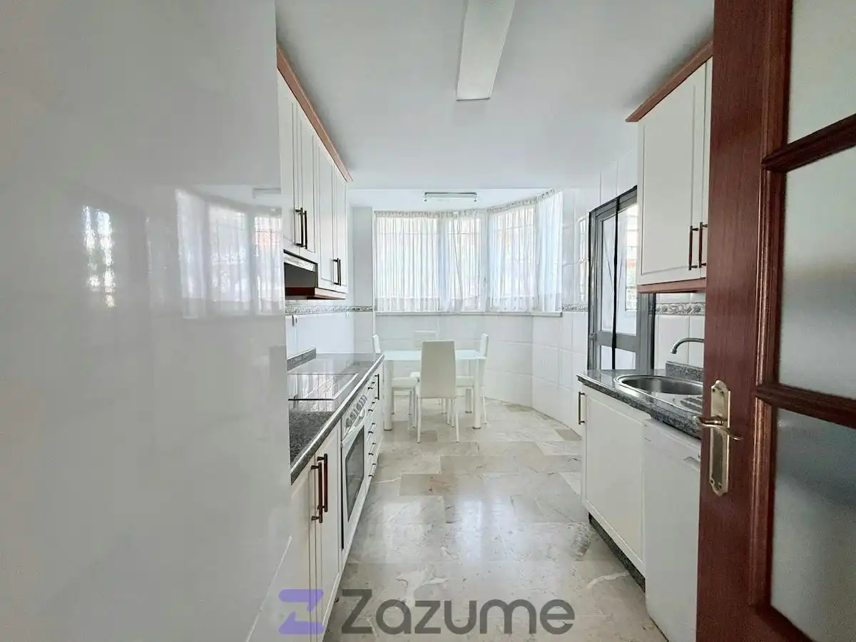 Piso de 90 m² en Torremolinos