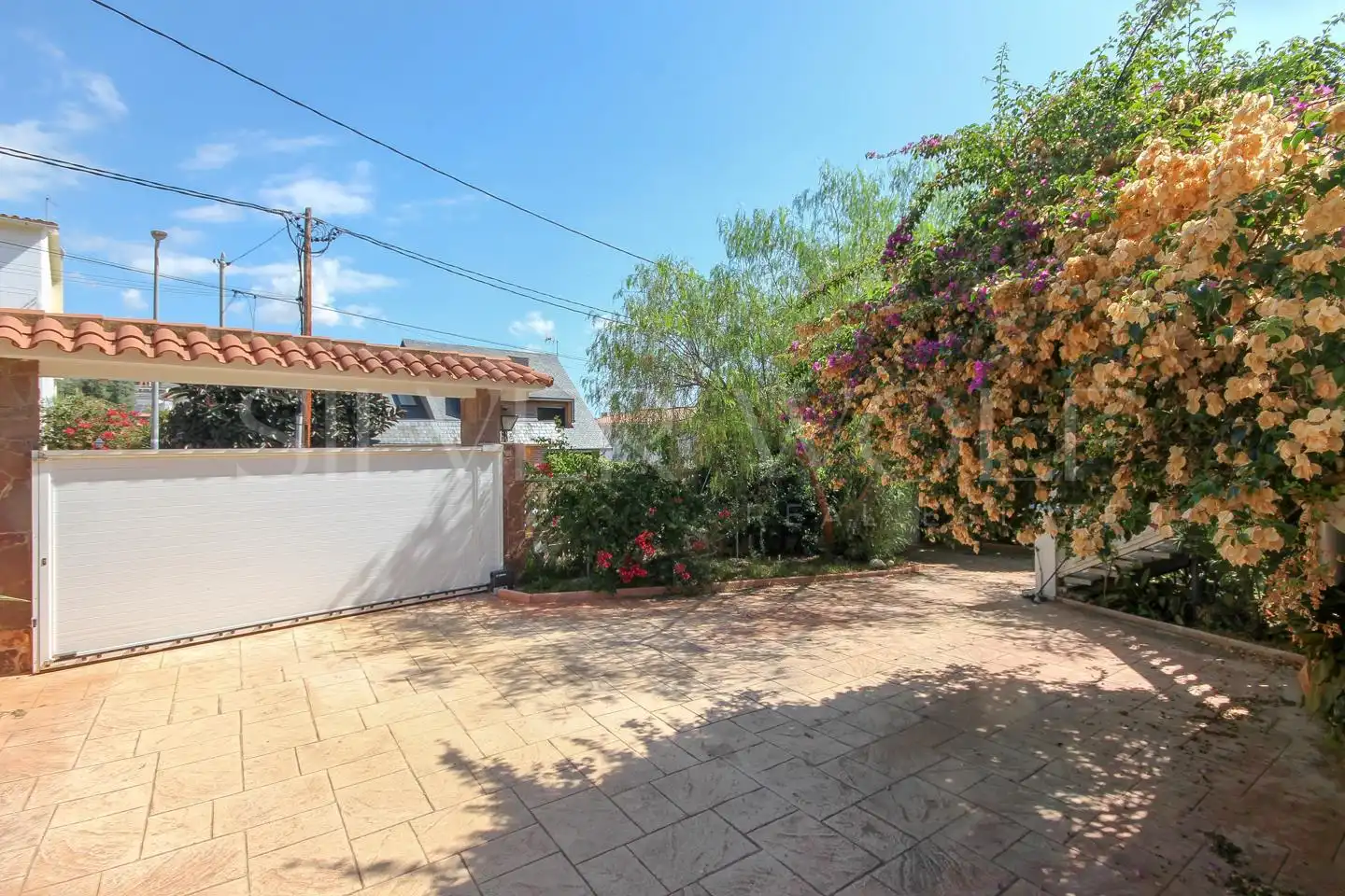 Будинок 434 м² у Castelldefels