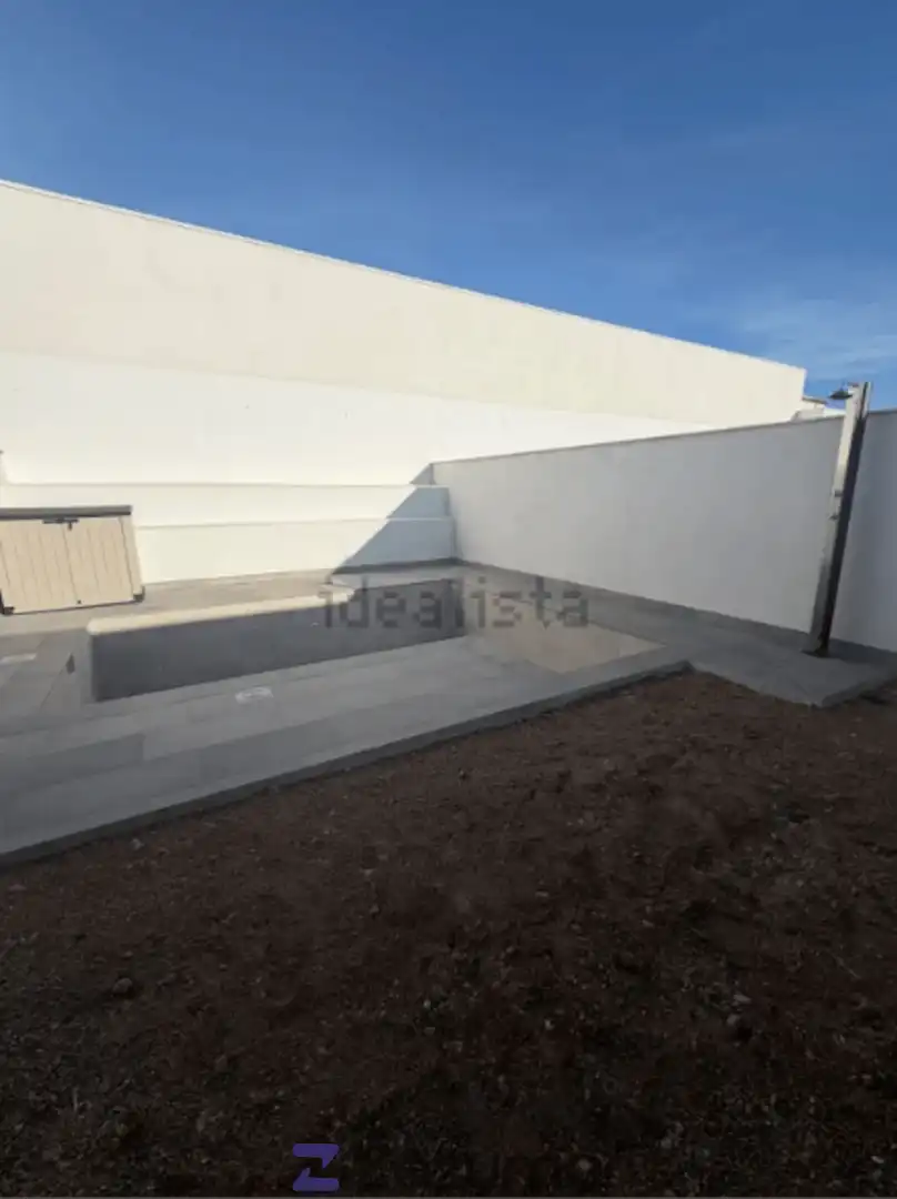 Casa de 120 m² en Argés