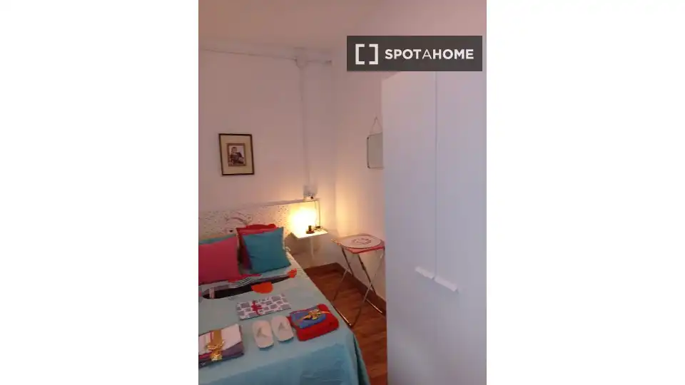 Habitación 81 m², Jaén