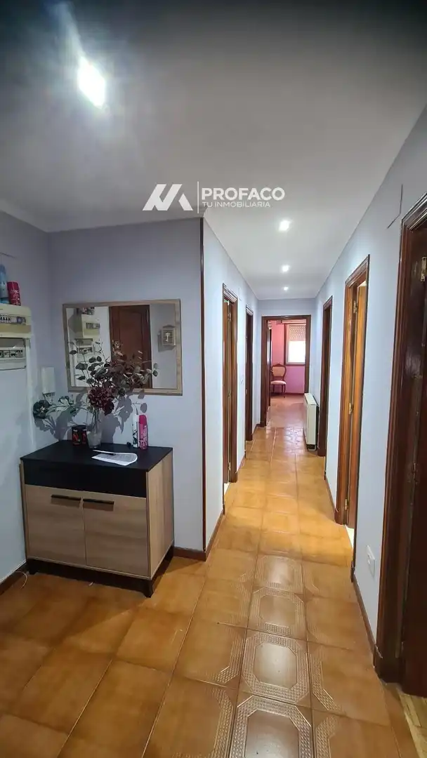Piso de 120 m² en Ourense