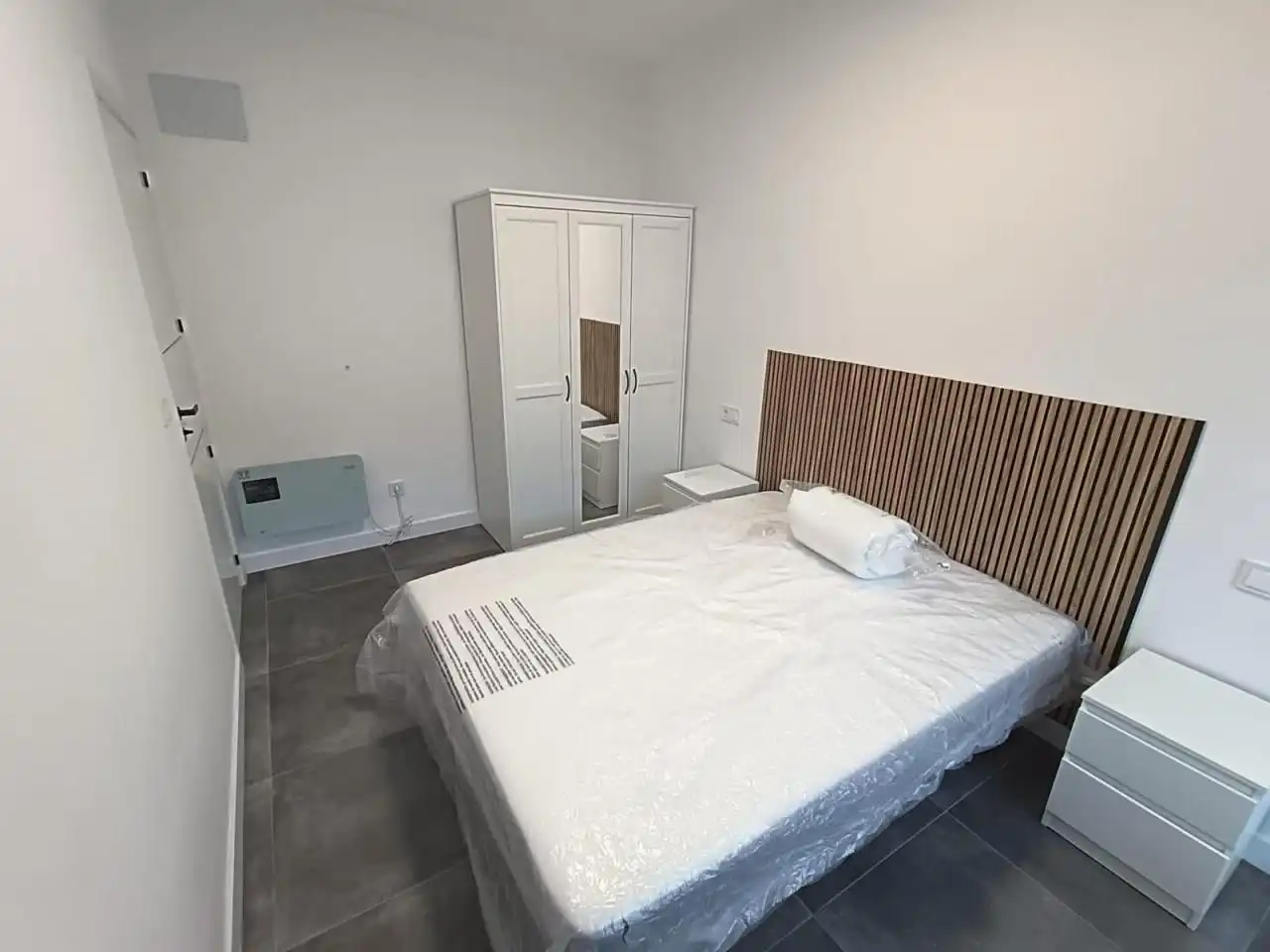 Habitación 79 m², Ourense