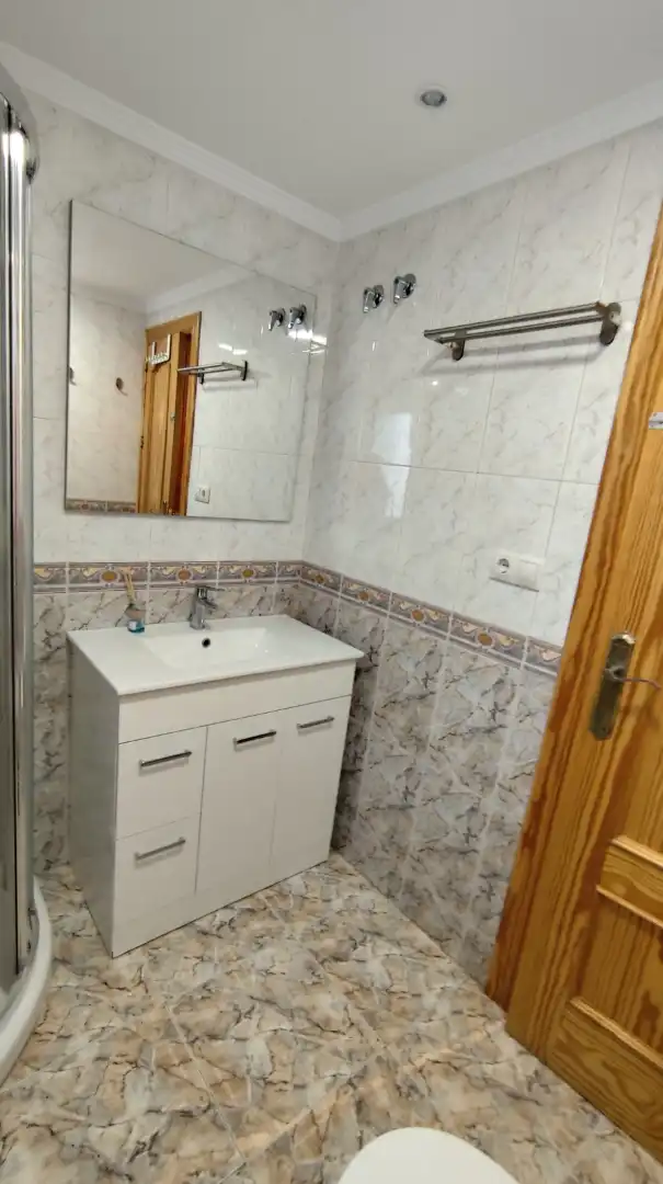 Piso de 80 m² en Granada
