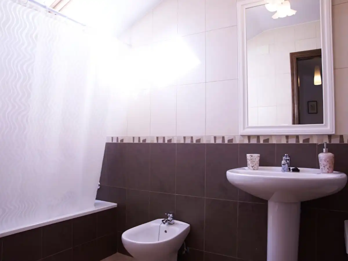 Piso de 100 m² en Benaocaz