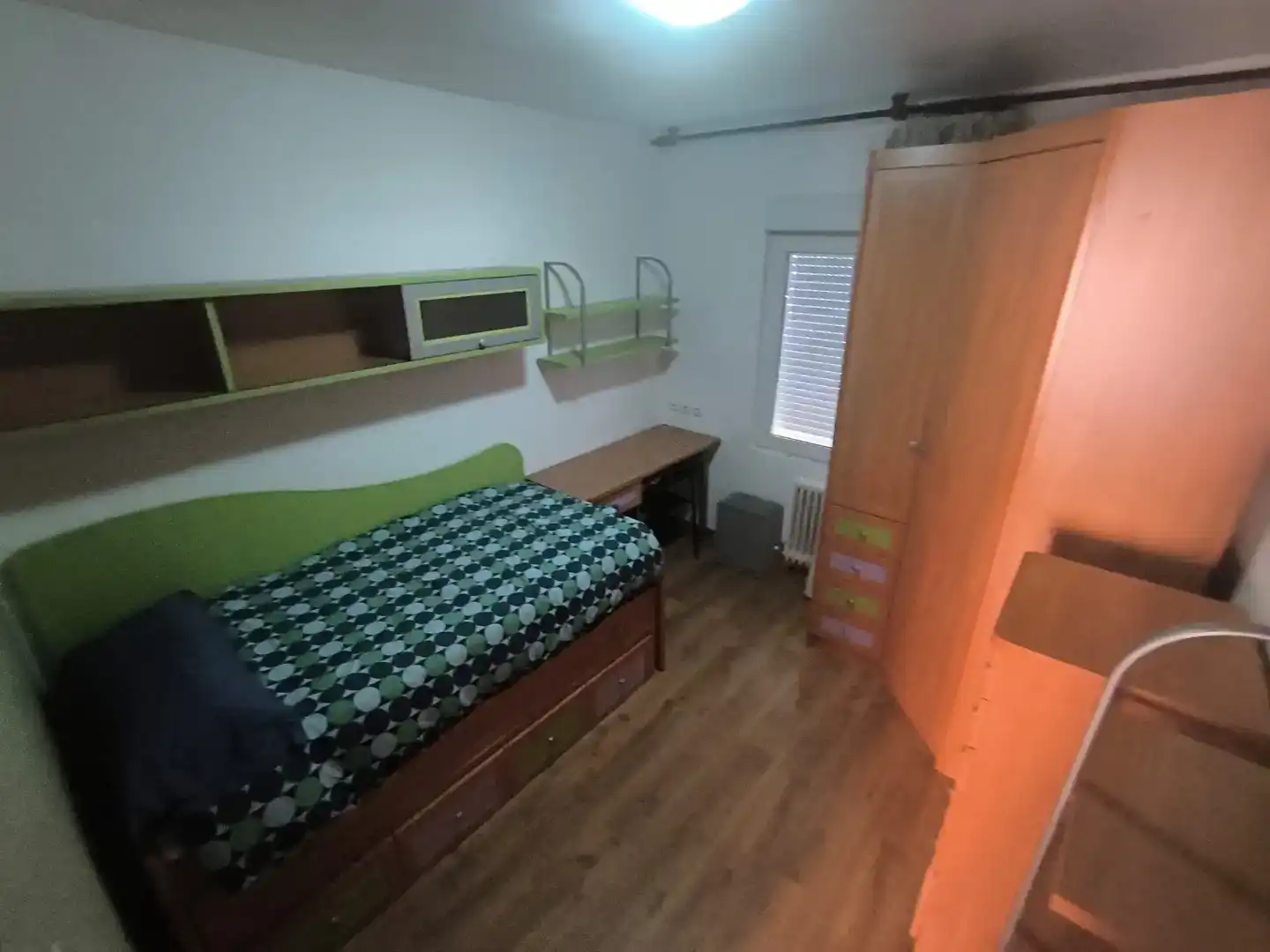 Habitación 100 m², Ávila