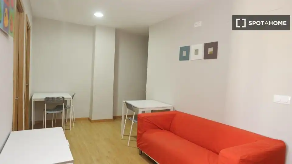 Habitación 150 m², Valencia