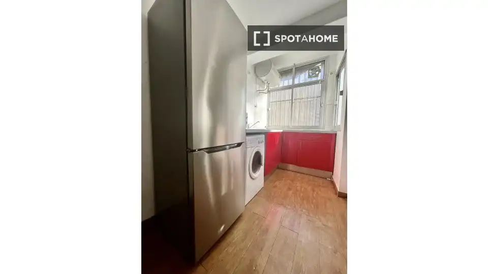 Habitación 81 m², Sevilla