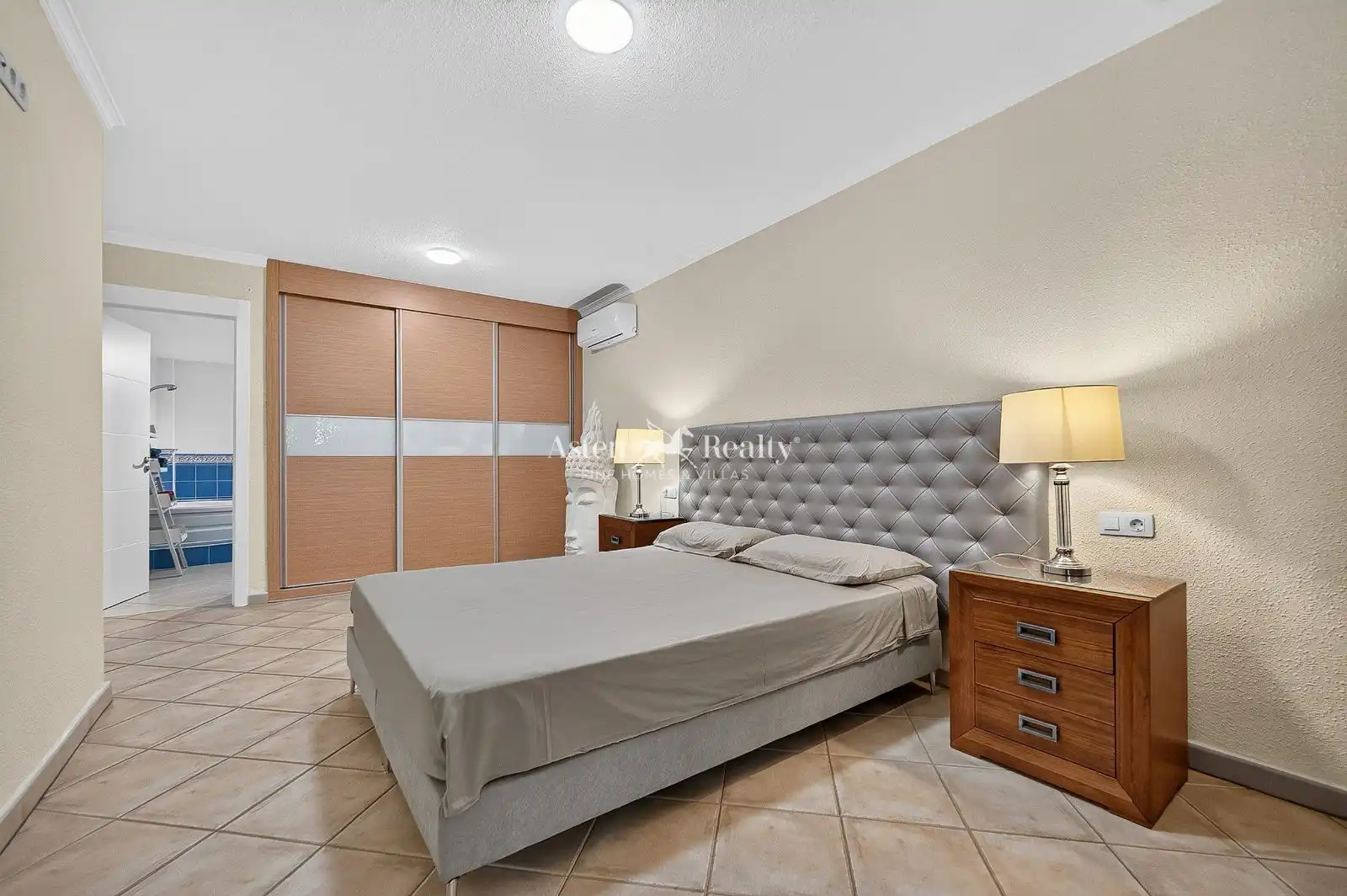 Casa de 325 m² en Arona