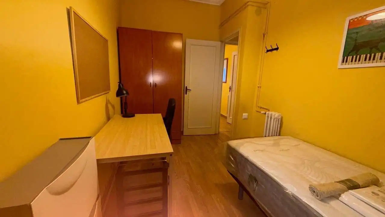 Piso de 95 m² en Ourense