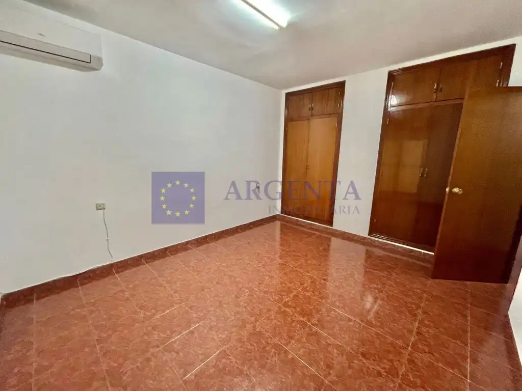 Casa de 160 m² en Malpartida de Cáceres