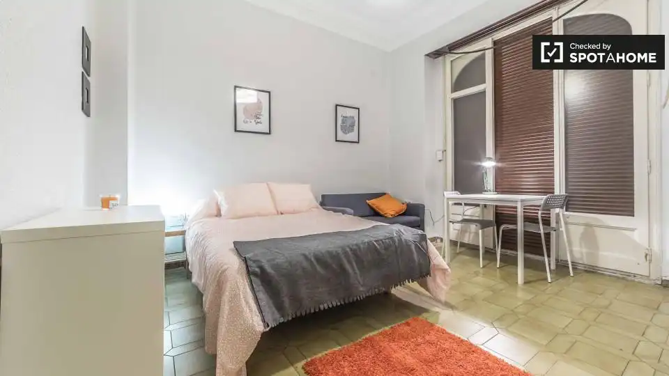 Habitación 100 m², Valencia