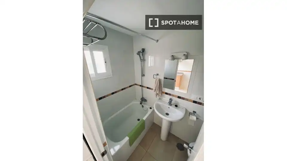 Habitación 52 m², Cádiz