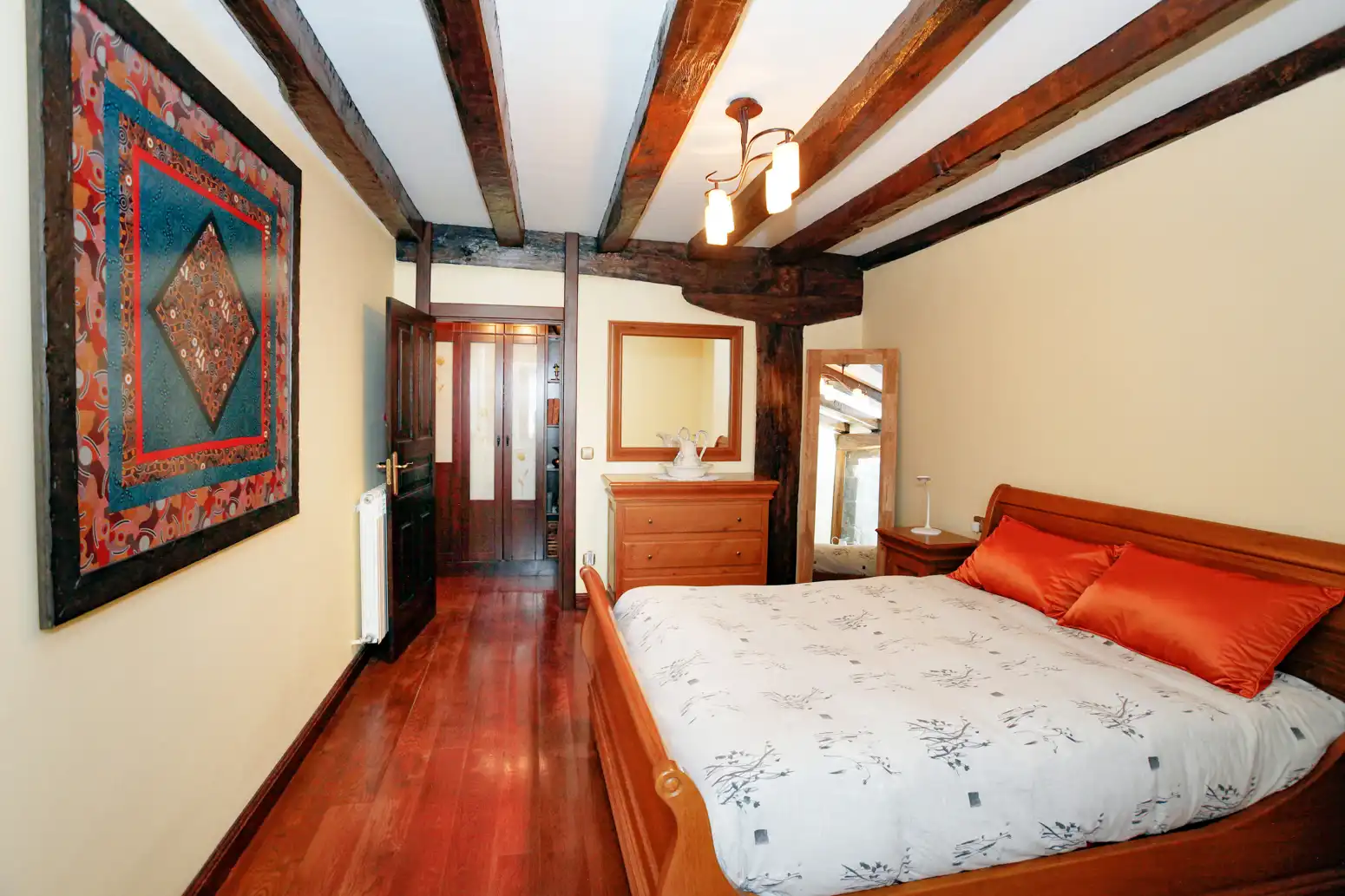 Piso de 285 m² en Basaburua