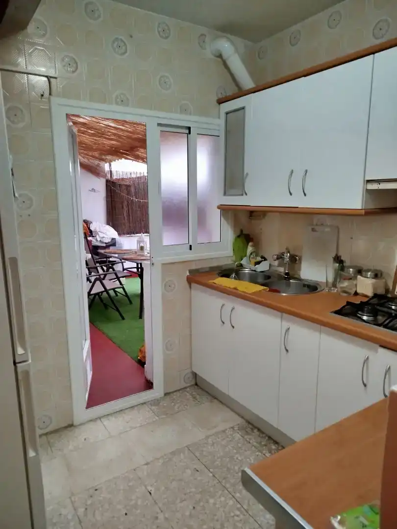 Habitación 90 m², Cáceres