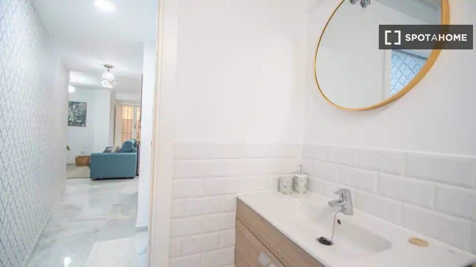 Habitación 58 m², Cádiz