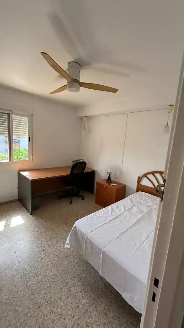 Habitación 96 m², Sevilla
