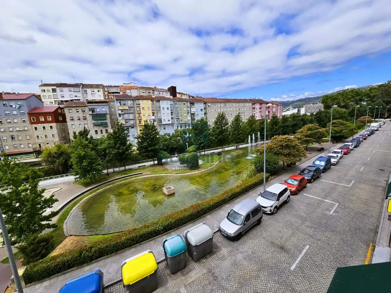 Piso de 77 m² en Ourense
