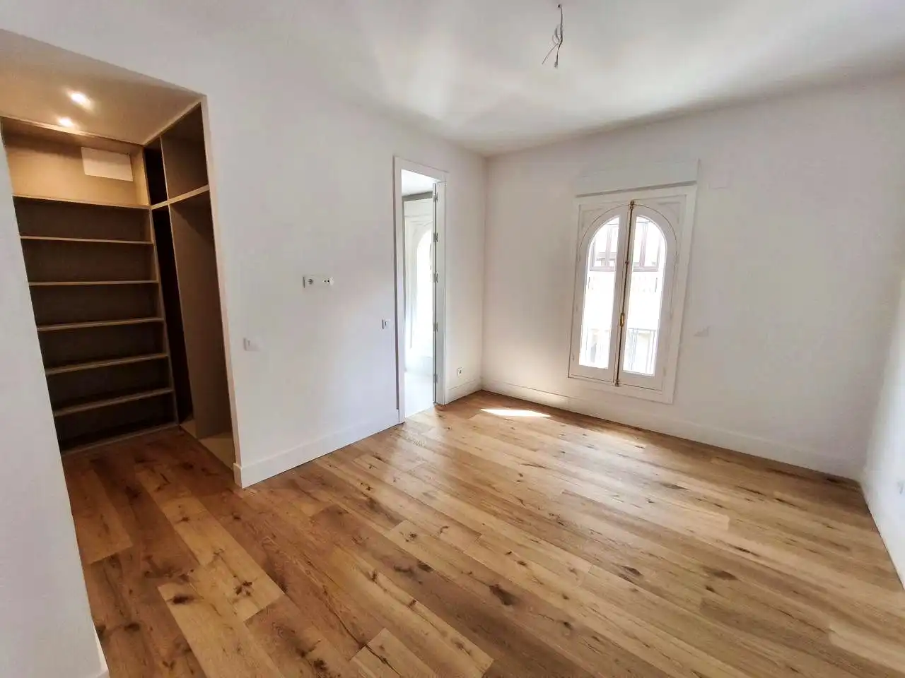 Wohnung 156 m² in Madrid
