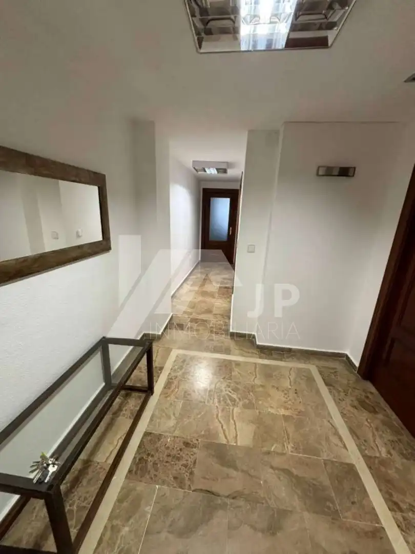 Piso de 103 m² en Granada