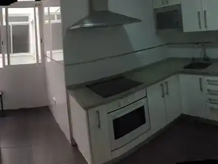 Pis de 100 m² a Còrdova