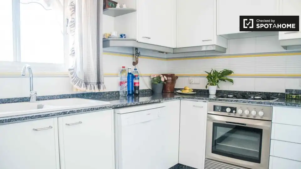Habitación 200 m², Valencia