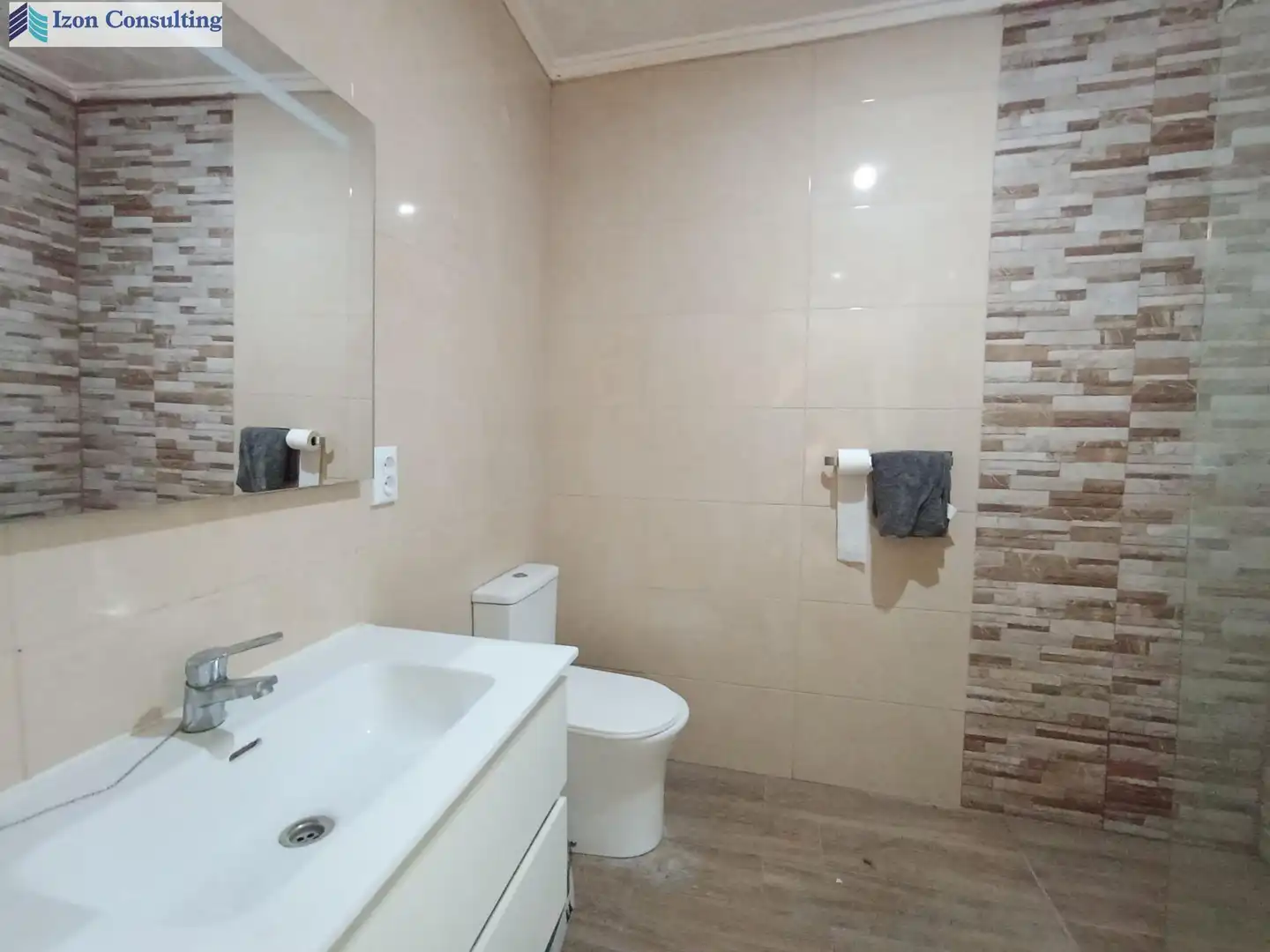 Piso de 90 m² en Munera