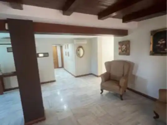 Casa de 300 m² a Úbeda