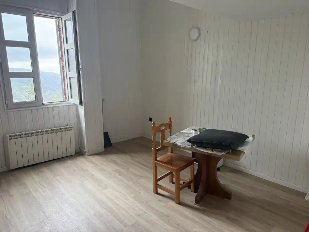 Pis de 90 m² a Monachil