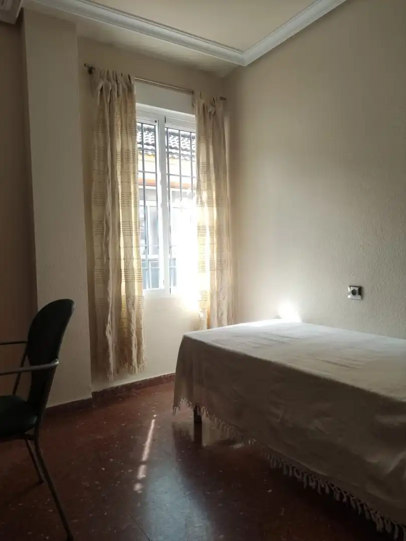 Pis de 100 m² a Còrdova