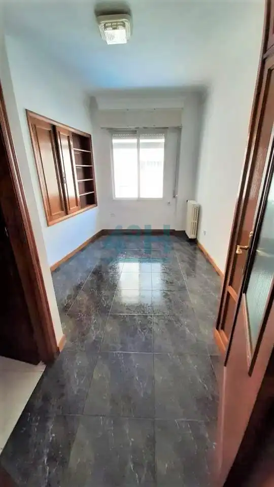 Appartement 194 m² à Ourense
