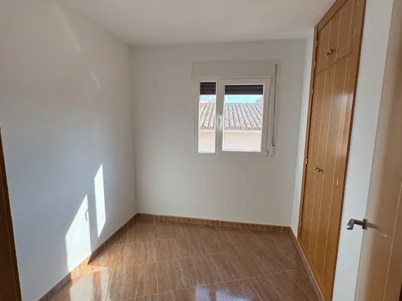 Piso de 90 m² en Villarejo de Fuentes