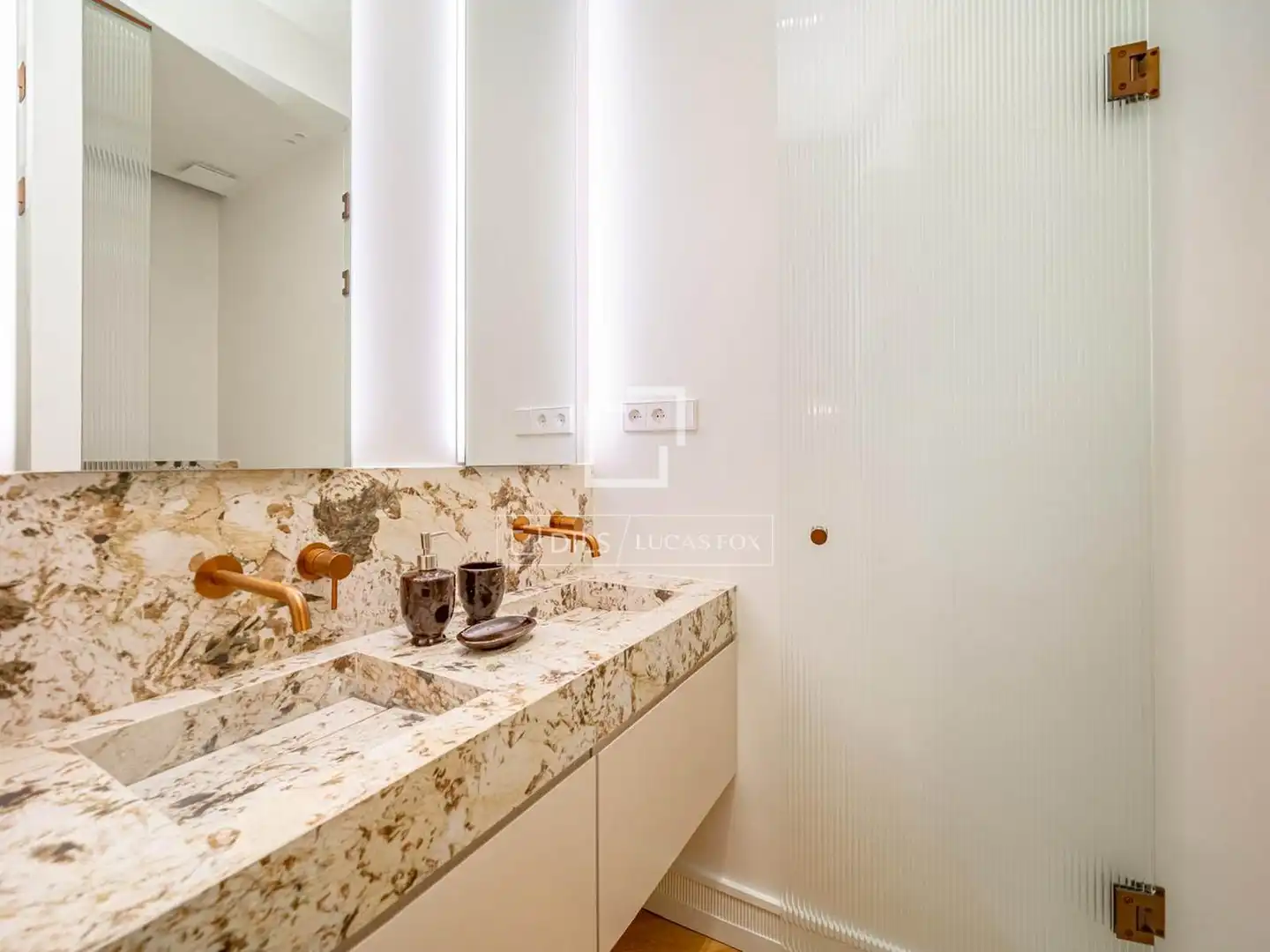 Wohnung 113 m² in Madrid