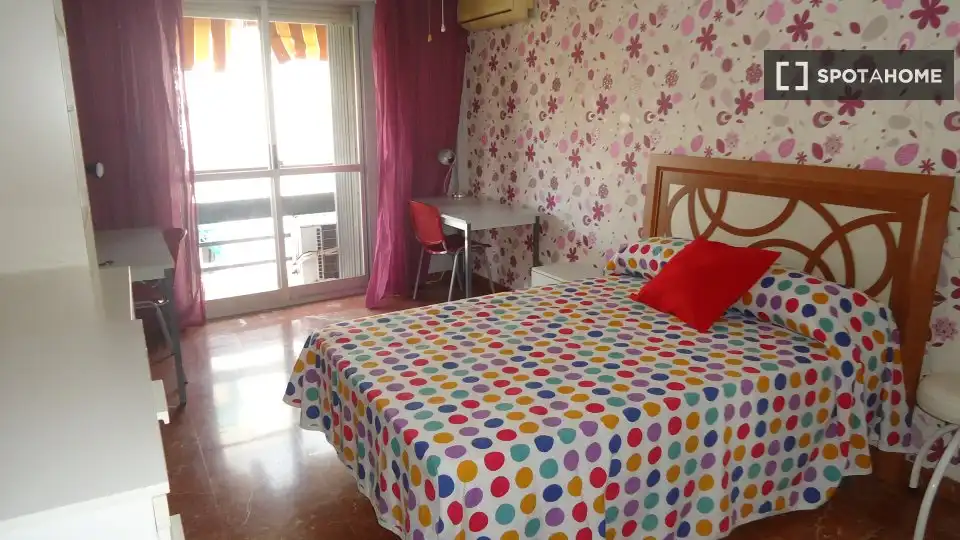 Habitación 121 m², Córdoba