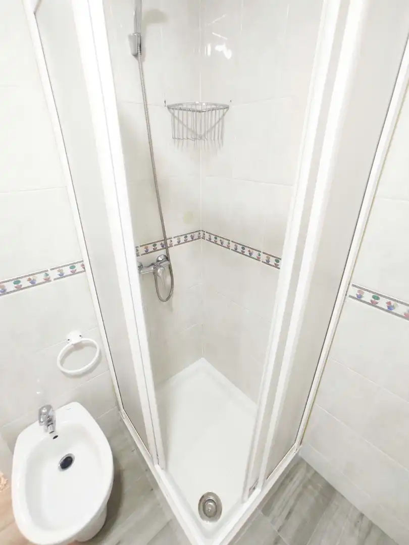 Habitación 98 m², Granada
