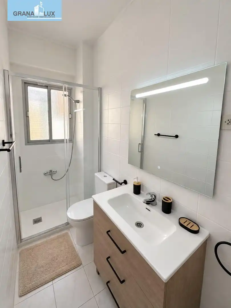 Habitación 95 m², Granada