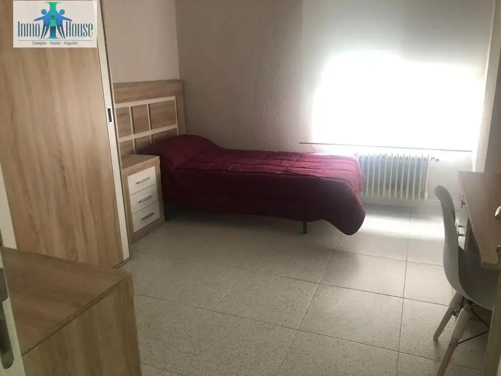 Piso de 120 m² en Albacete