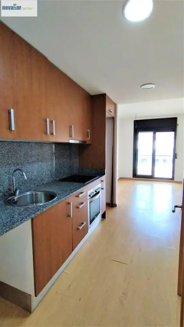 Pis de 40 m² a Terrassa