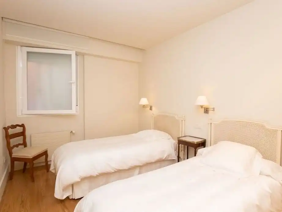 Habitació de lloguer, Oviedo