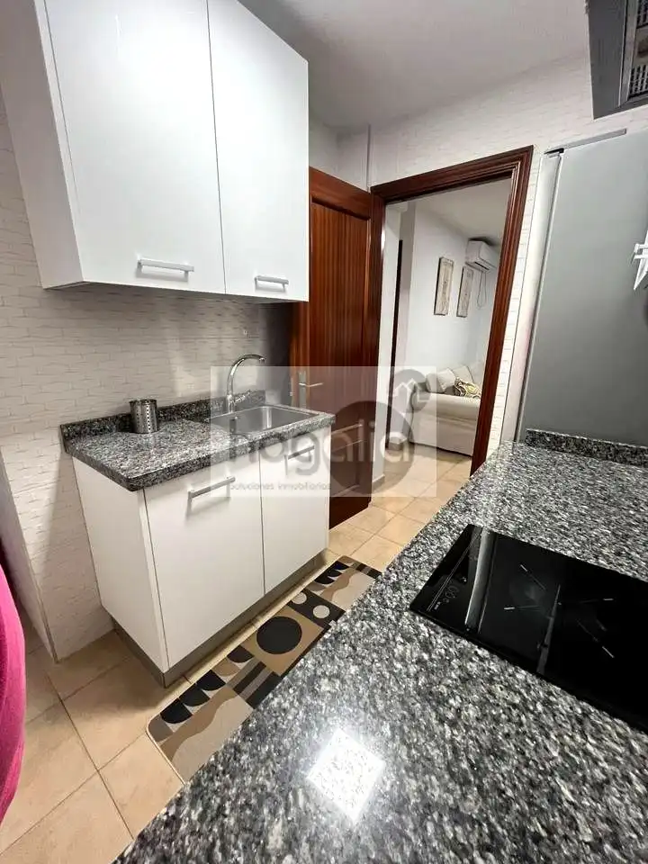 Piso de 75 m² en Sevilla
