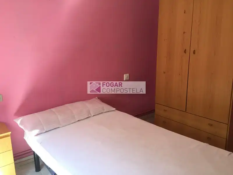 Wohnung 80 m² in Santiago de Compostela