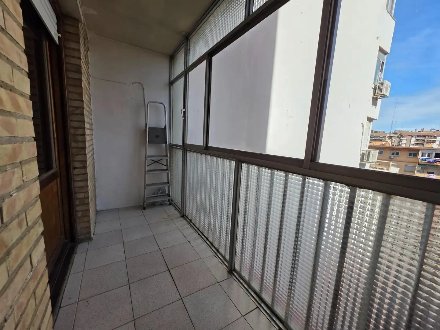 Piso de 85 m² en Zaragoza